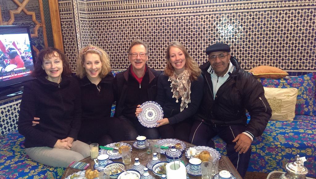 Riad Les Chrifis Navette Aeroport 24 Sur 24 فاس المظهر الخارجي الصورة